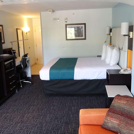 Best Western Plus Orlando Lake Buena Vista South Inn & Suites Kissimmee Bagian luar foto