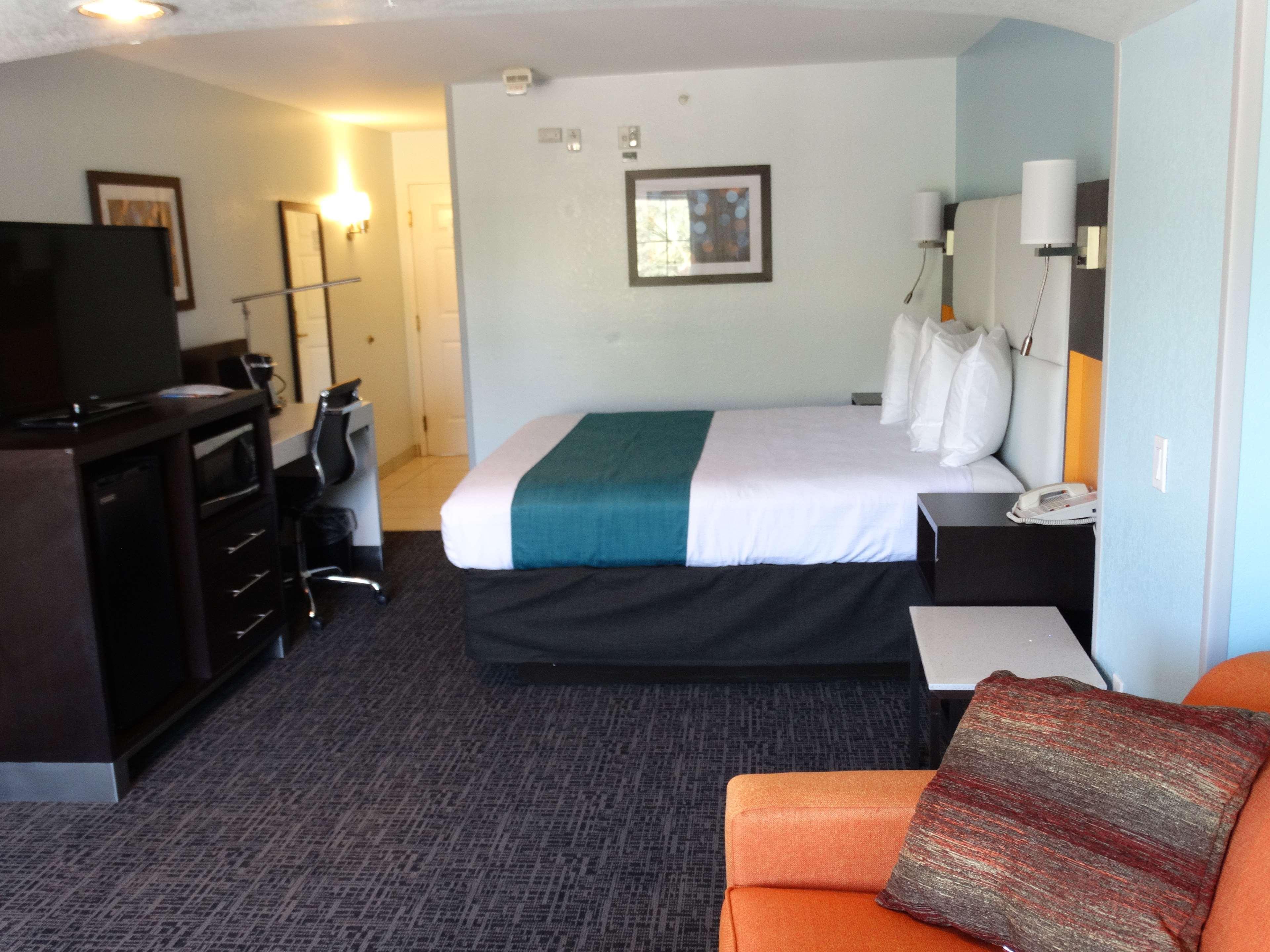 Best Western Plus Orlando Lake Buena Vista South Inn & Suites Kissimmee Bagian luar foto