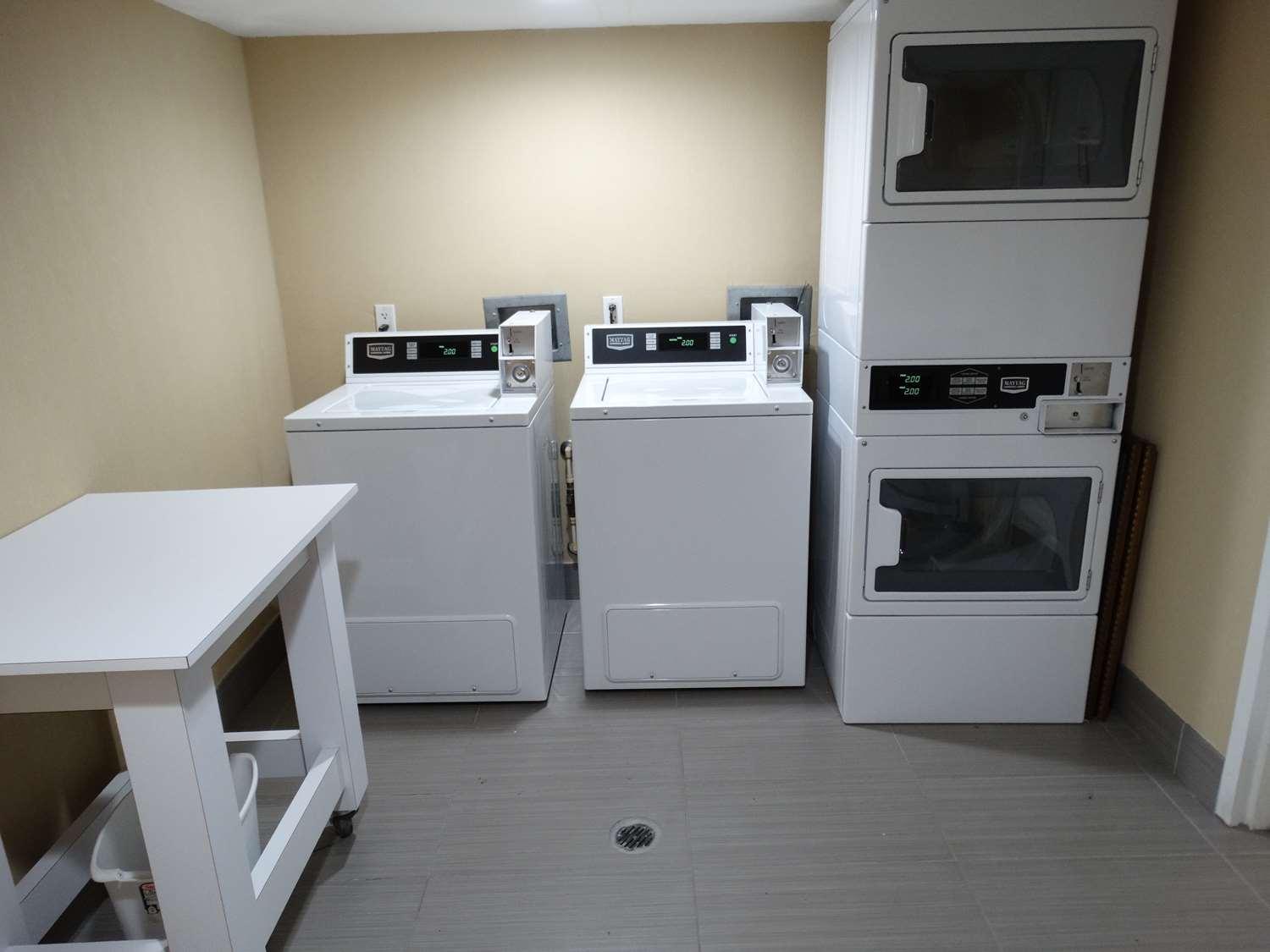 Best Western Plus Orlando Lake Buena Vista South Inn & Suites Kissimmee Bagian luar foto